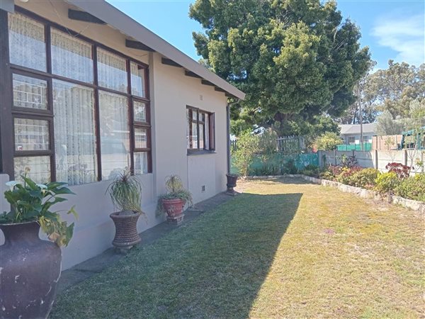 3 Bedroom House 3 Bedroom House