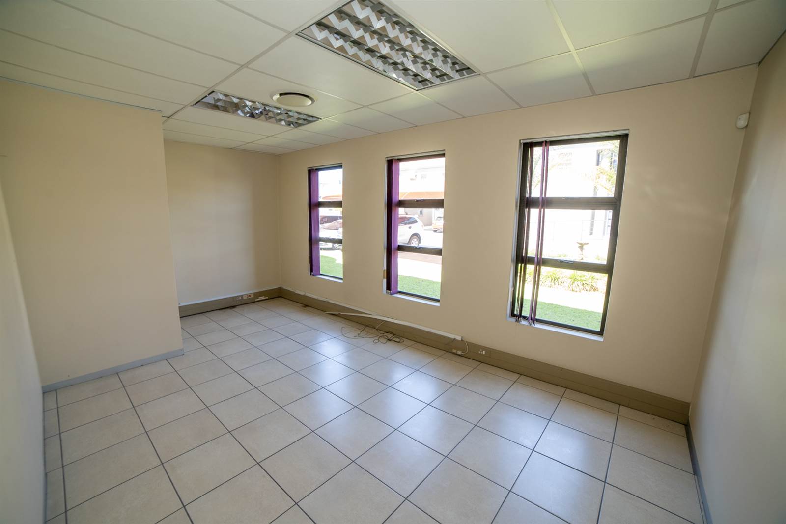 259  m² Office Space in Weltevreden Park photo number 4