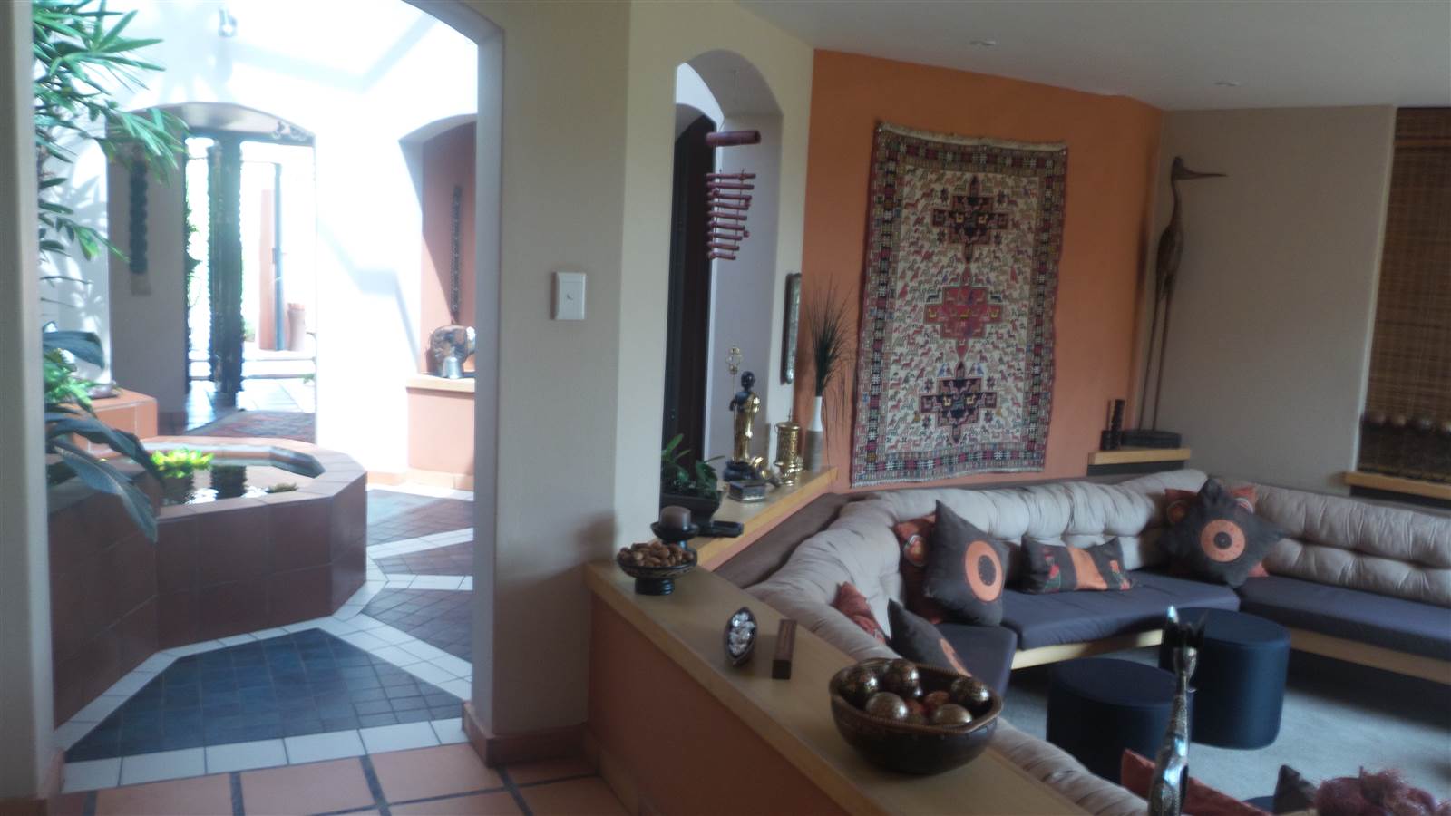 2 Bed House in Waterkloof Ridge photo number 16