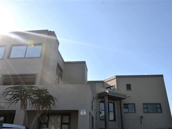 2 Bed Apartment in Jeffreys Bay