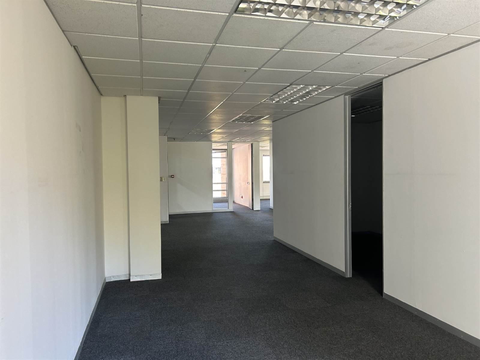 1266  m² Commercial space in Woodmead photo number 16
