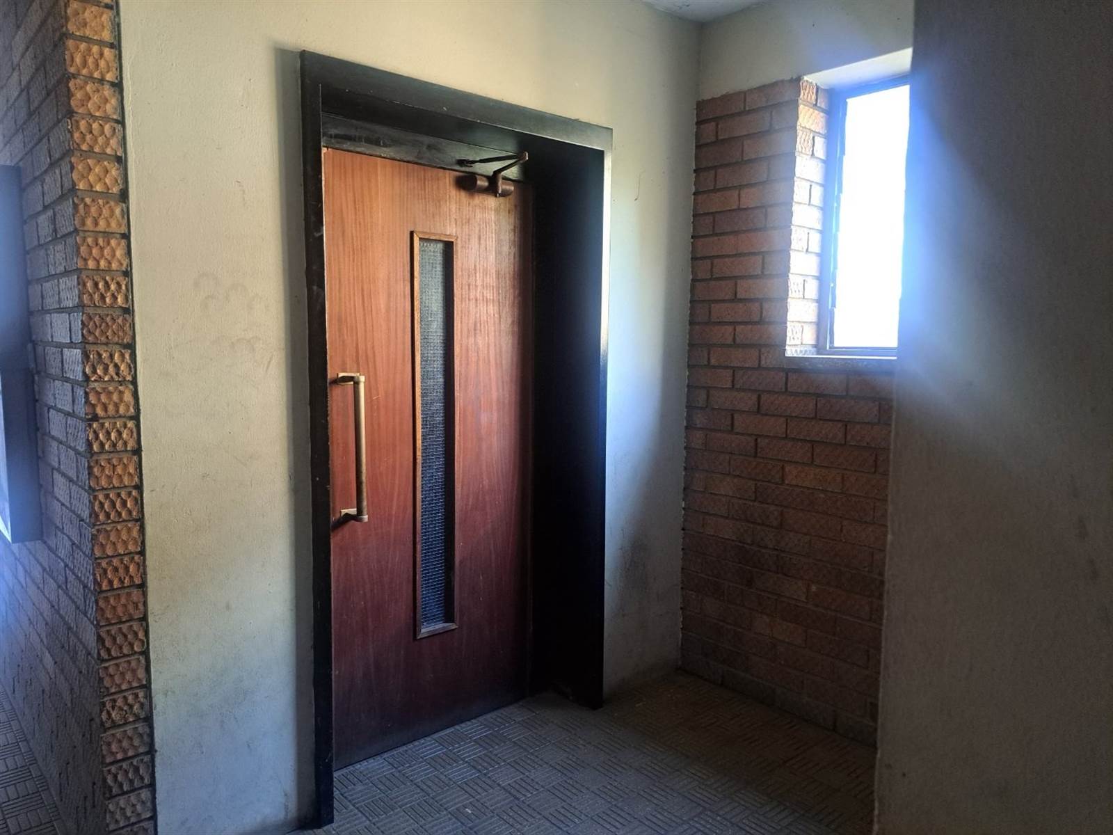Studio apartment in Pretoria Central photo number 9