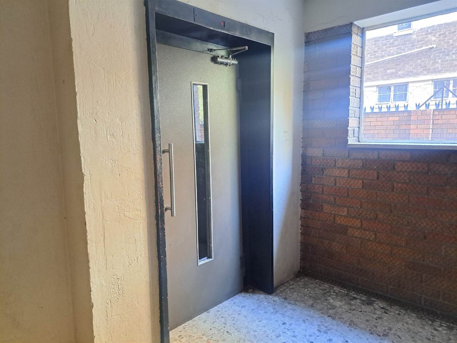 Studio apartment in Pretoria Central photo number 8