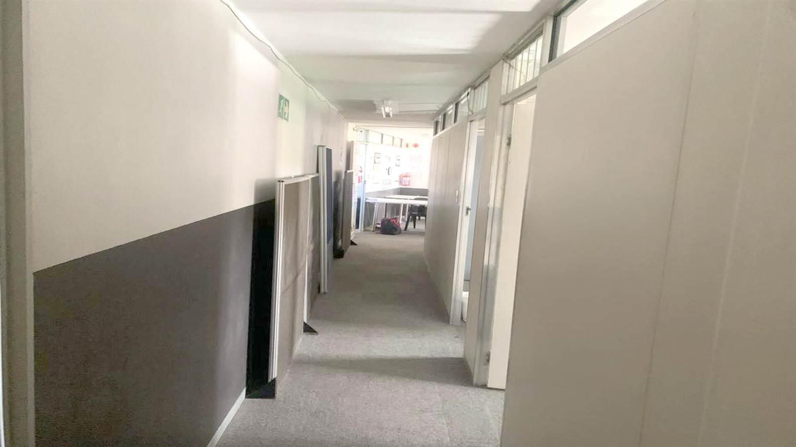 160  m² Office Space in Brackenfell Central photo number 3
