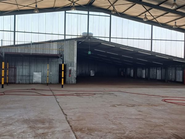 Commercial space in Middelburg Central