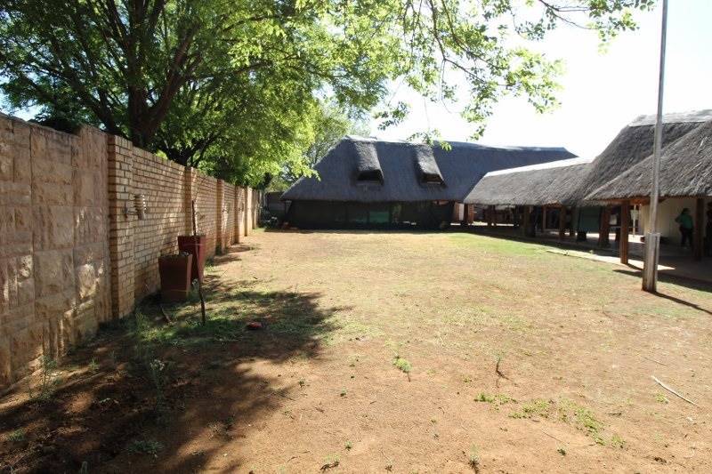 961 m² Land available in Potchefstroom Central photo number 9