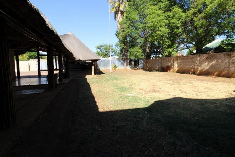 961 m² Land available in Potchefstroom Central photo number 10