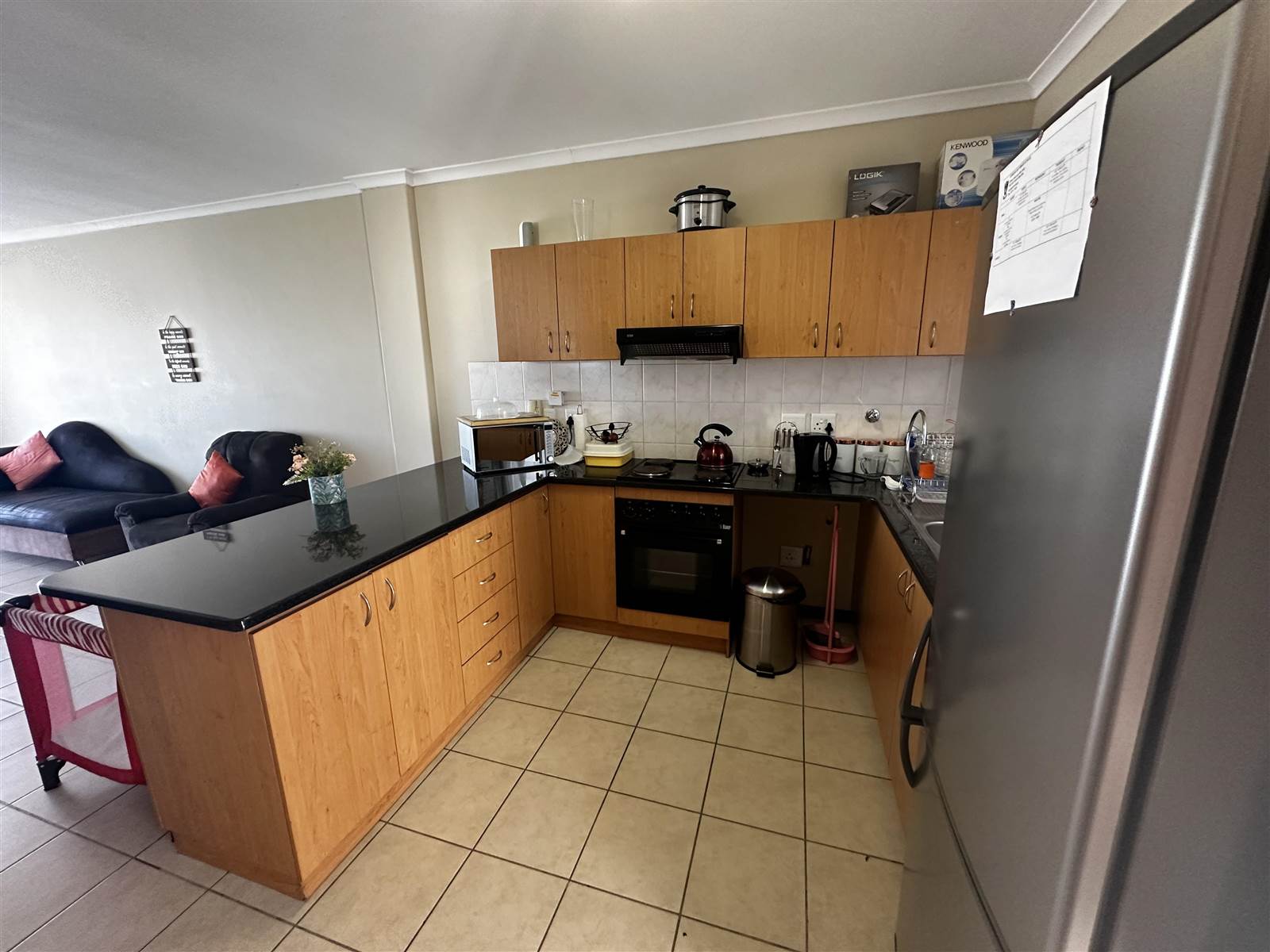 2 Bed Apartment in Gordons Bay Central photo number 3
