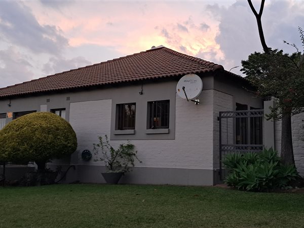 3 Bedroom House 3 Bedroom House