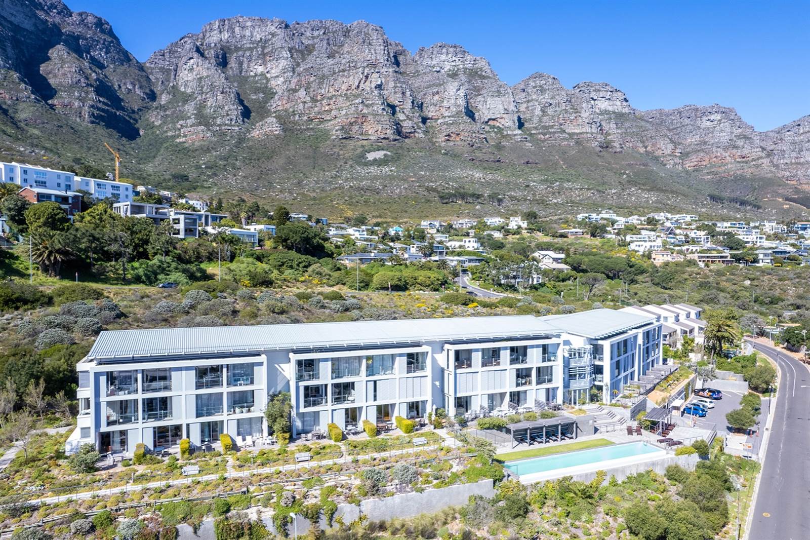 2 Bed Apartment in Camps Bay photo number 16