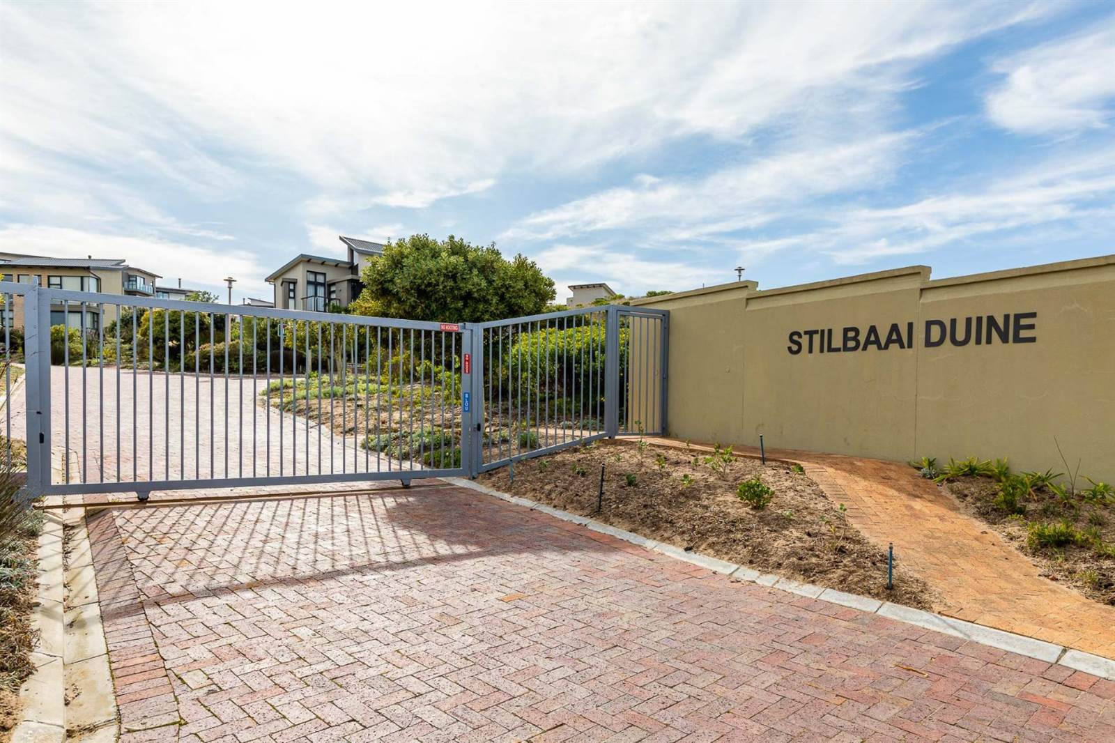512 m² Land available in Stilbaai photo number 17