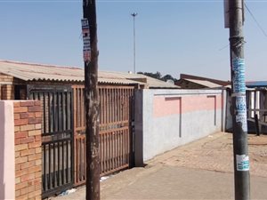 2 Bed House in Zola