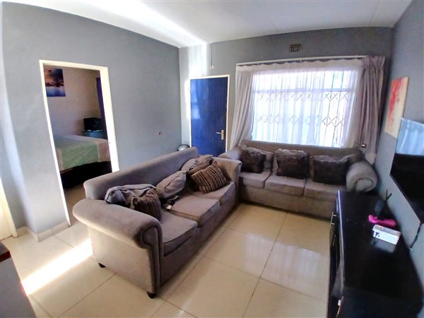 2 Bed Apartment