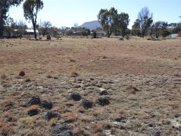 2 836 m² Land 2 836 m² Land