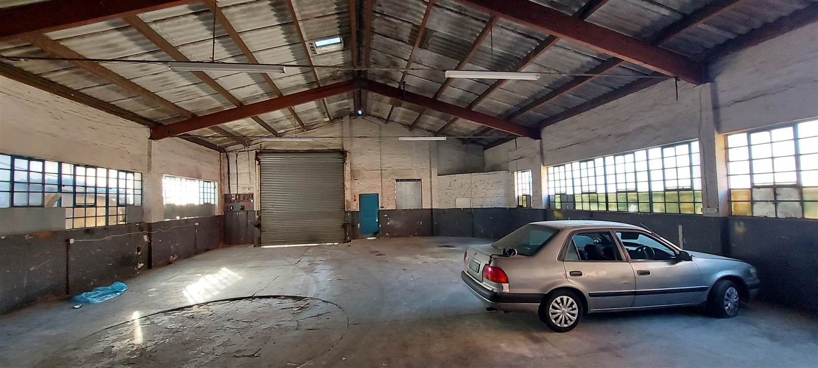 286  m² Industrial space in North End photo number 6