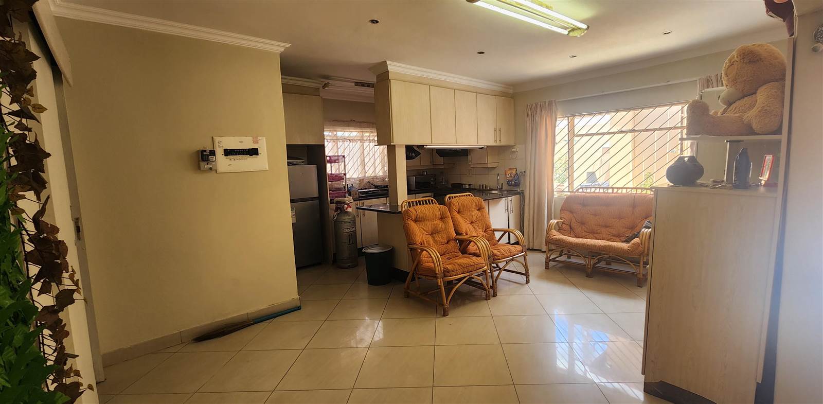 7 Bed House in Laudium photo number 25