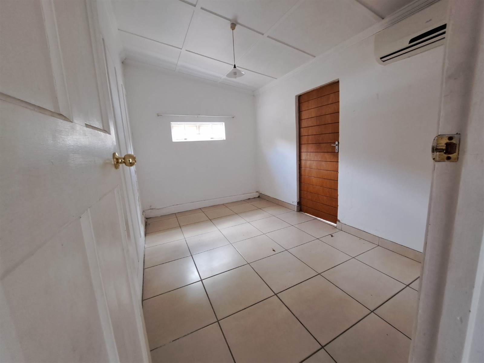 Commercial space in Pinetown Central photo number 10