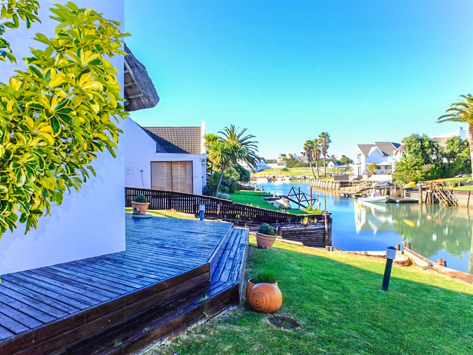 4 Bed House in St Francis Bay Canals photo number 9