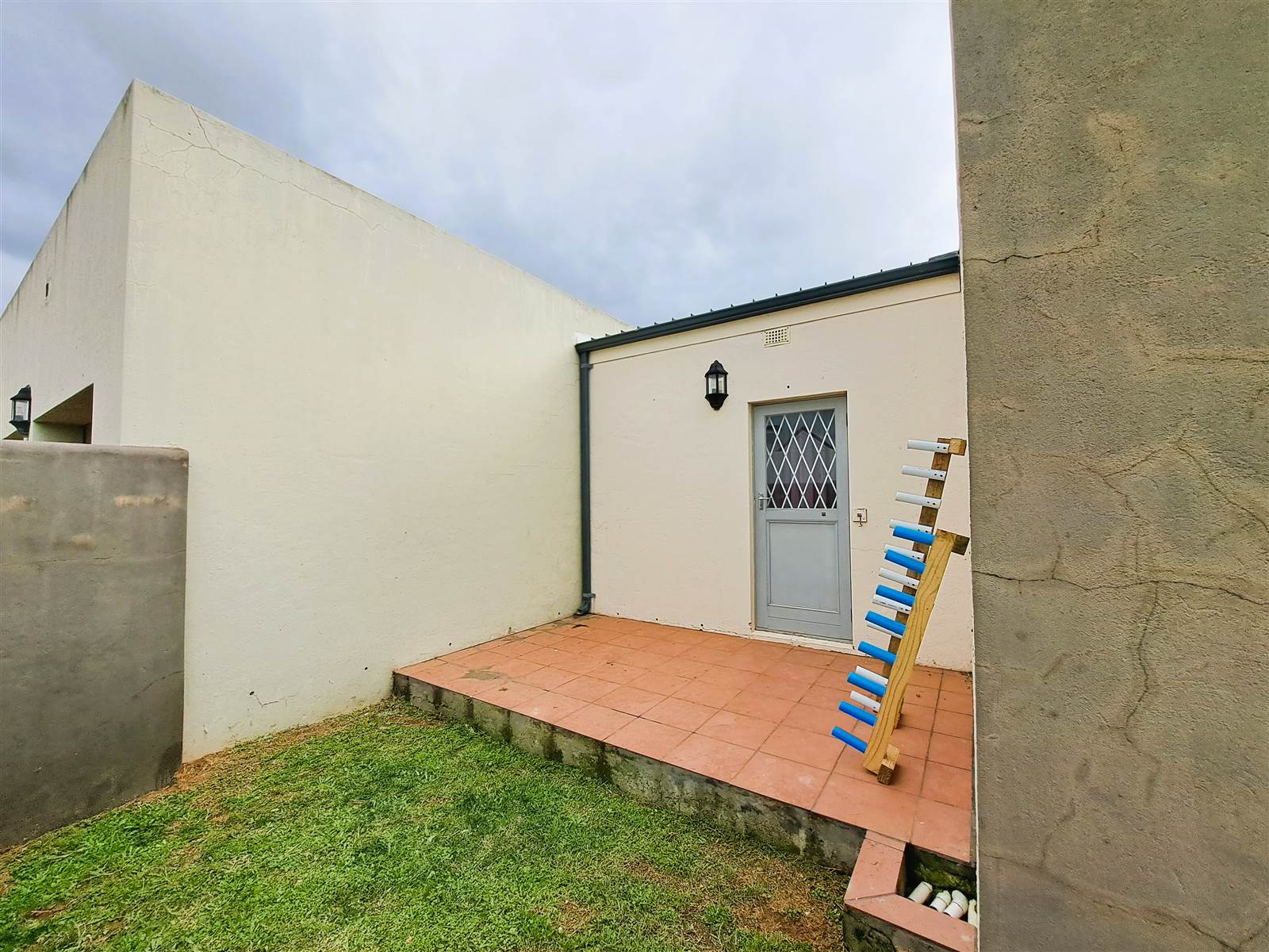3 Bed Townhouse in Bredasdorp photo number 15