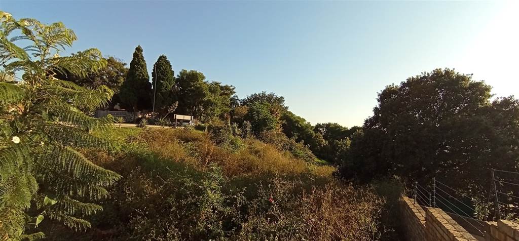 1745 m² Land available in Waterkloof Park photo number 3