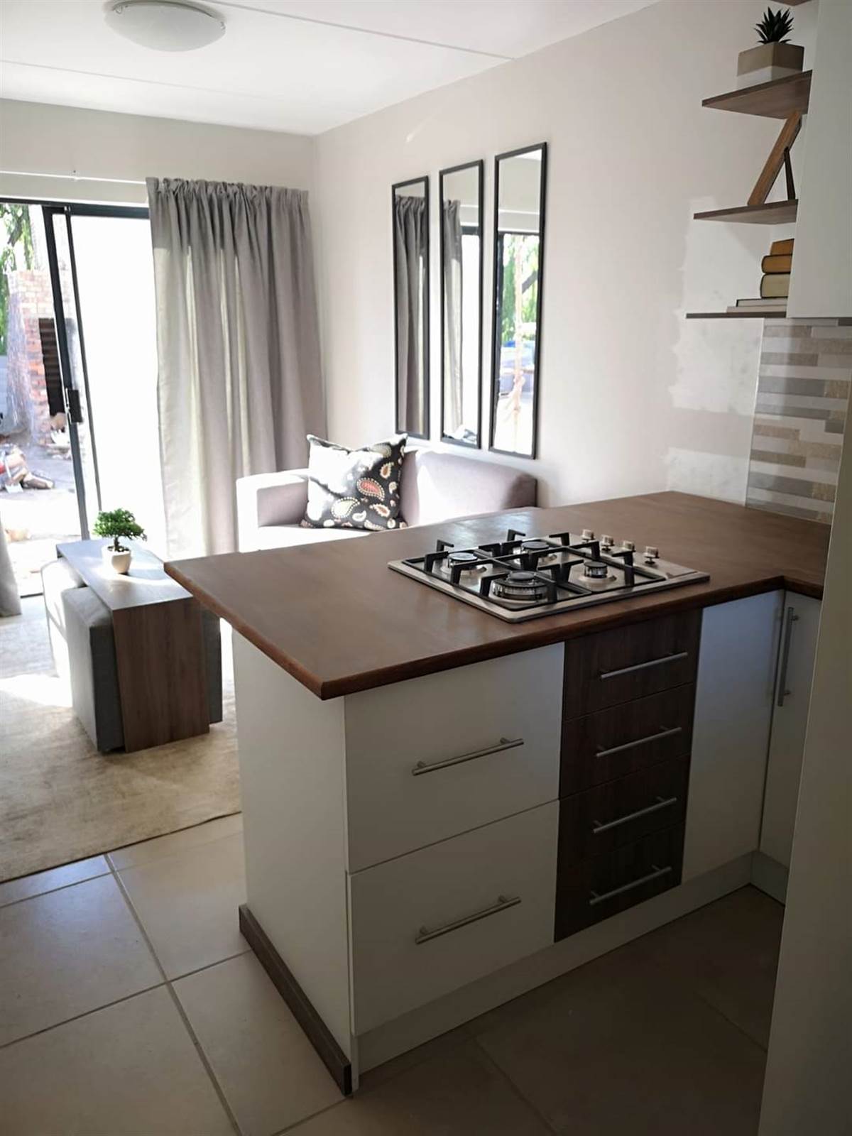 1 Bed Flat in Trichardt photo number 6