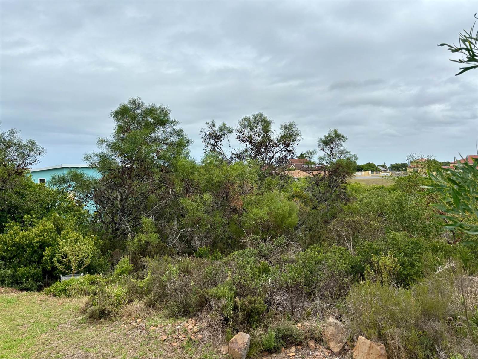 848 m² Land available in Jeffreys Bay photo number 4