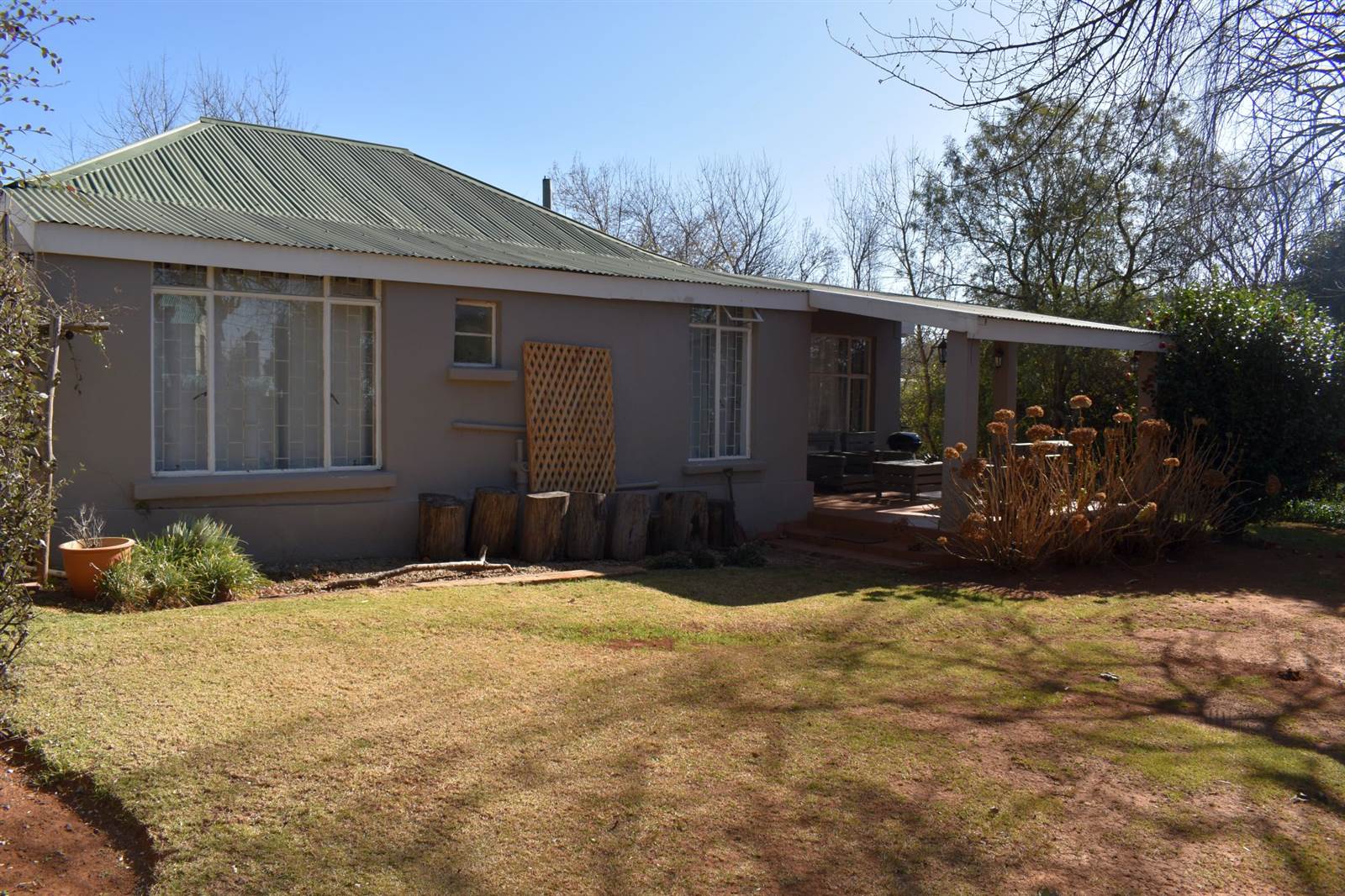 3 Bed House in Dullstroom photo number 1