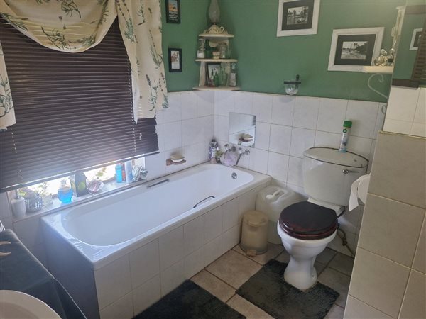 3 Bedroom House 3 Bedroom House