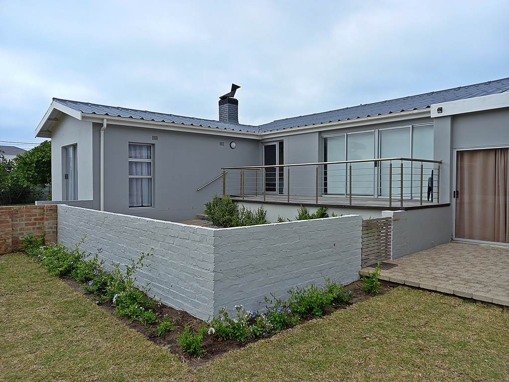 3 Bed House in Agulhas photo number 10