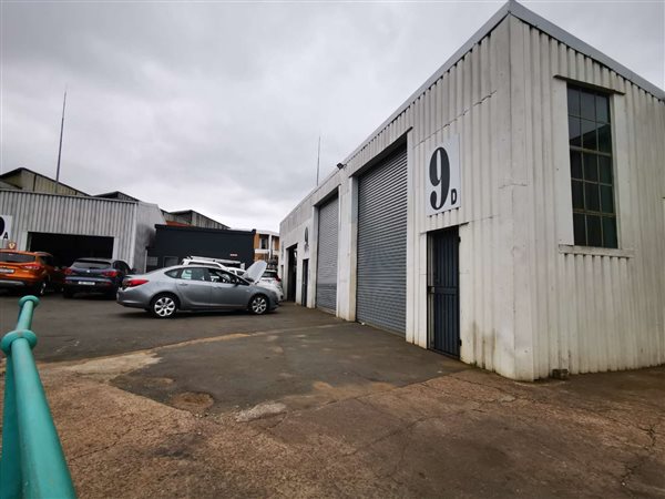 180  m² Industrial space