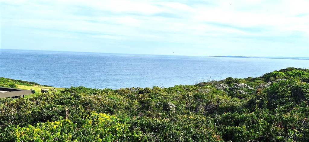 851 m² Land available in Pinnacle Point Golf Estate photo number 1