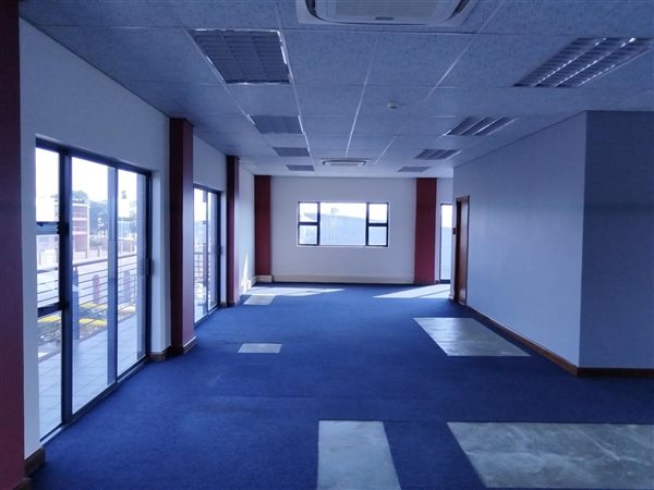 200  m² Office Space