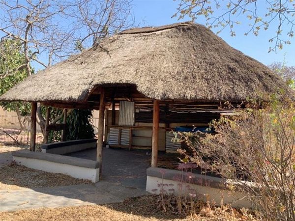 6 Bedroom House 6 Bedroom House