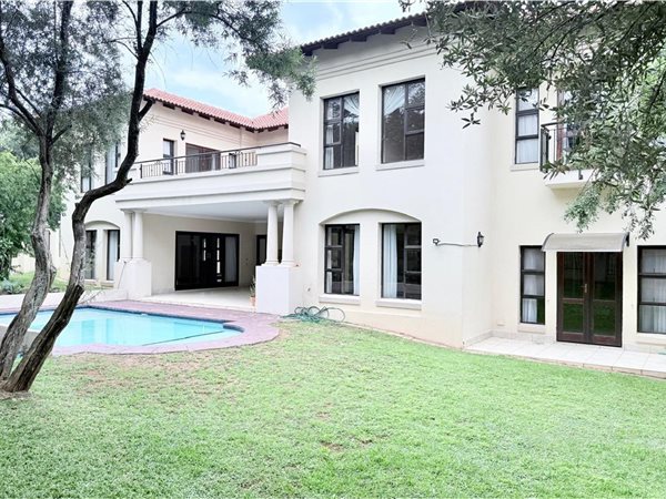 4 Bedroom House 4 Bedroom House