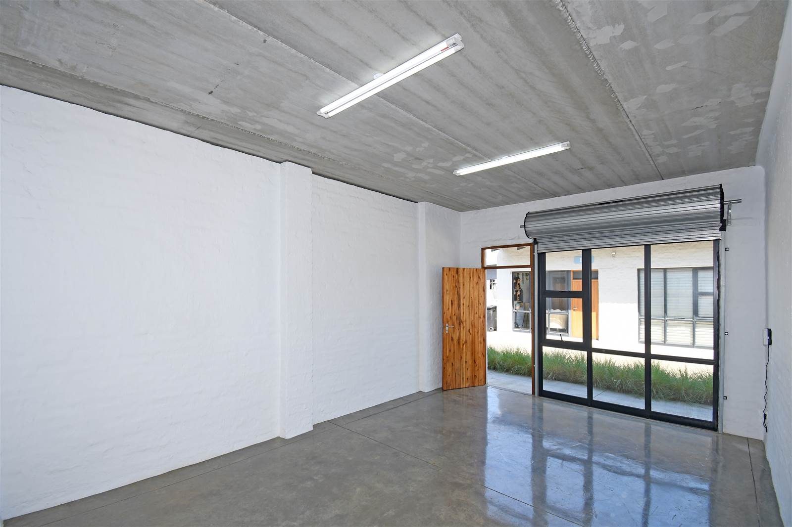 24  m² Commercial space in Kya Sands photo number 17