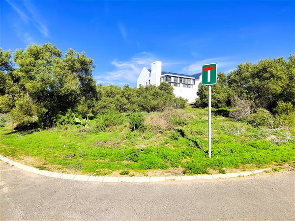 491 m² Land