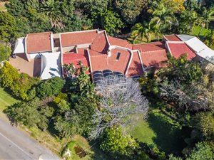 4 Bed House in Constantia Kloof