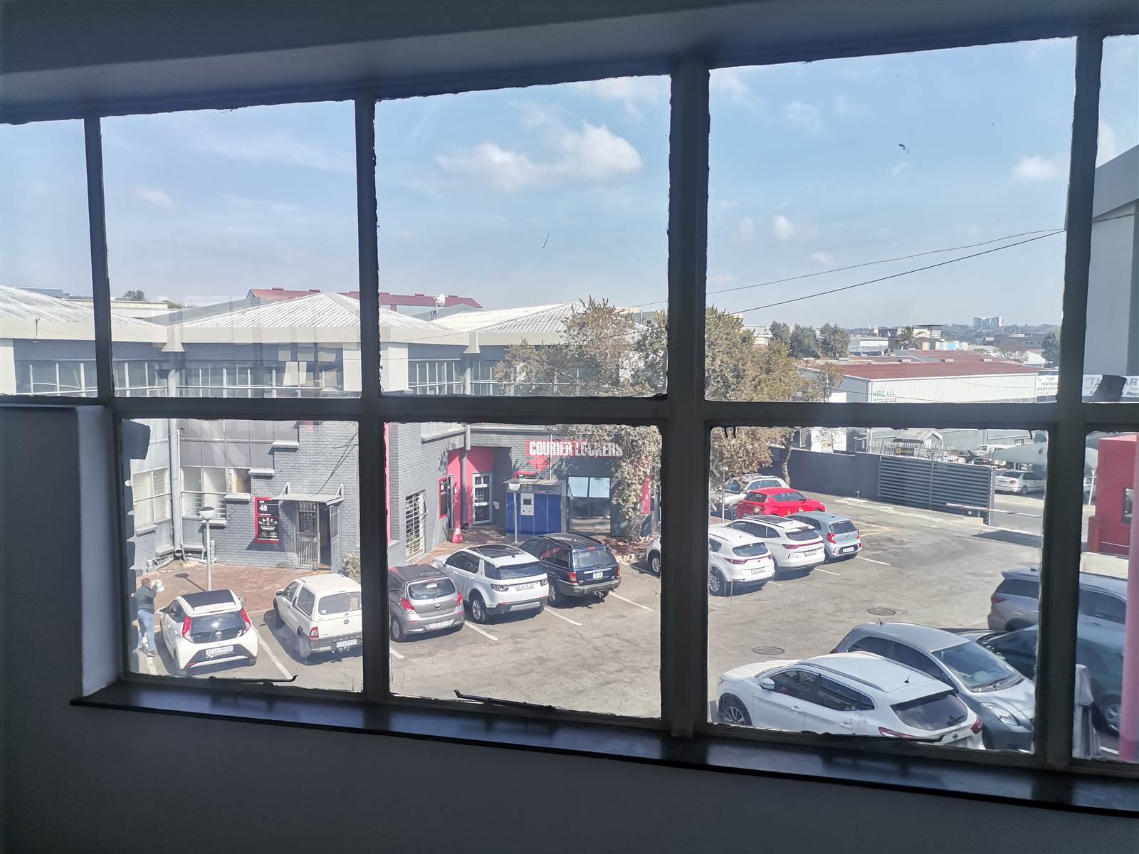 134  m² Commercial space in Wynberg photo number 16