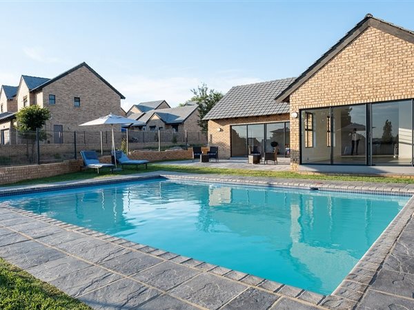 3 Bed Townhouse in Kyalami
