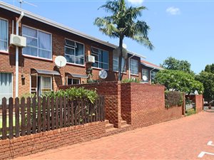 3 Bed Townhouse in Eldoraigne