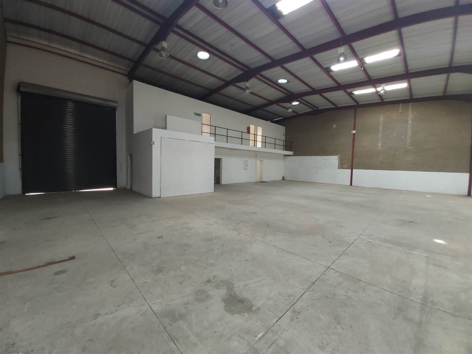 500  m² Industrial space in Eastgate photo number 10