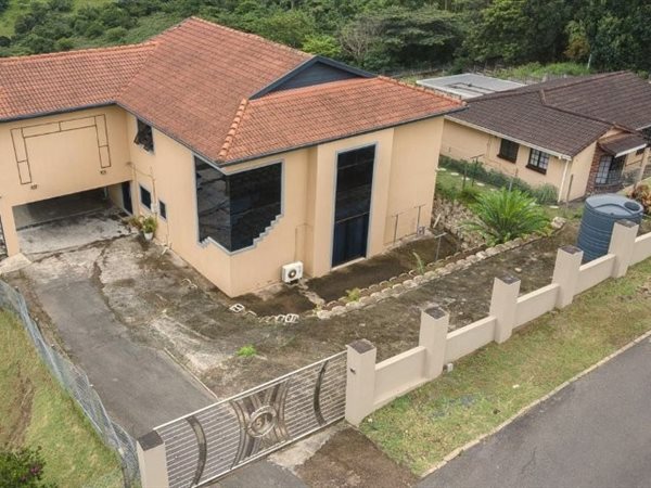 4 Bedroom Townhouse 4 Bedroom Townhouse