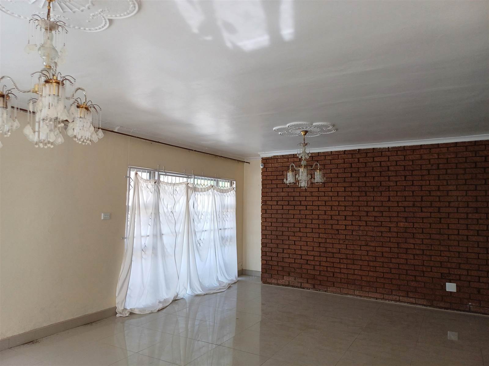 3 Bed House in Kharwastan photo number 6