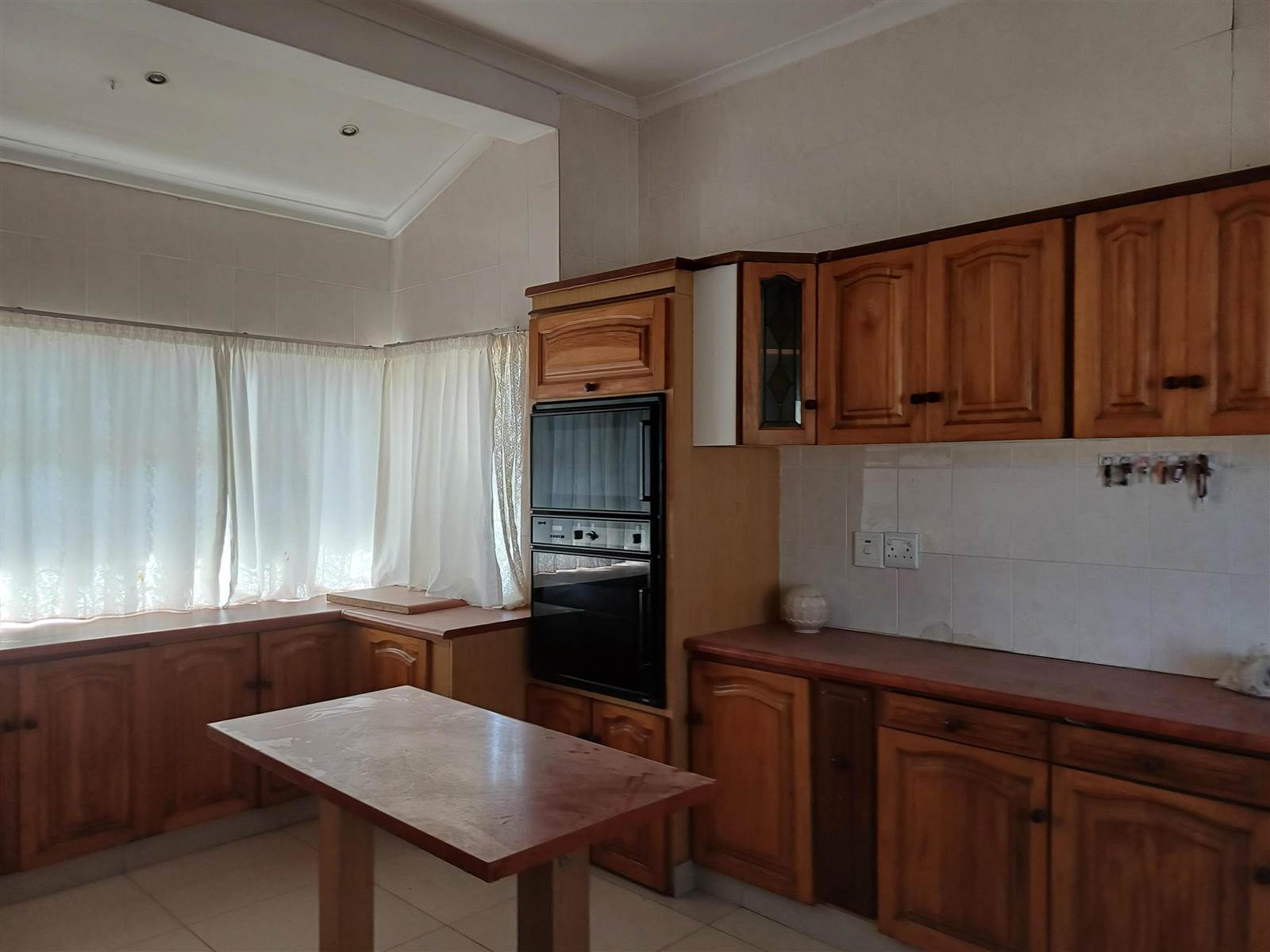 3 Bed House in Kharwastan photo number 3