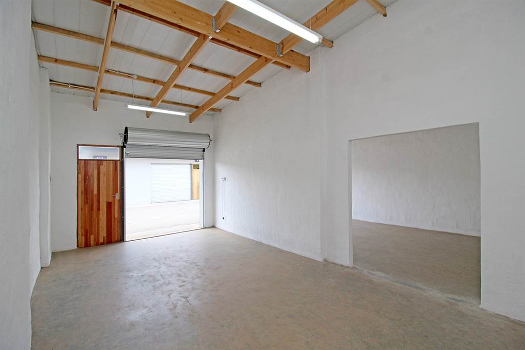 30  m² Commercial space in Andeon AH photo number 6