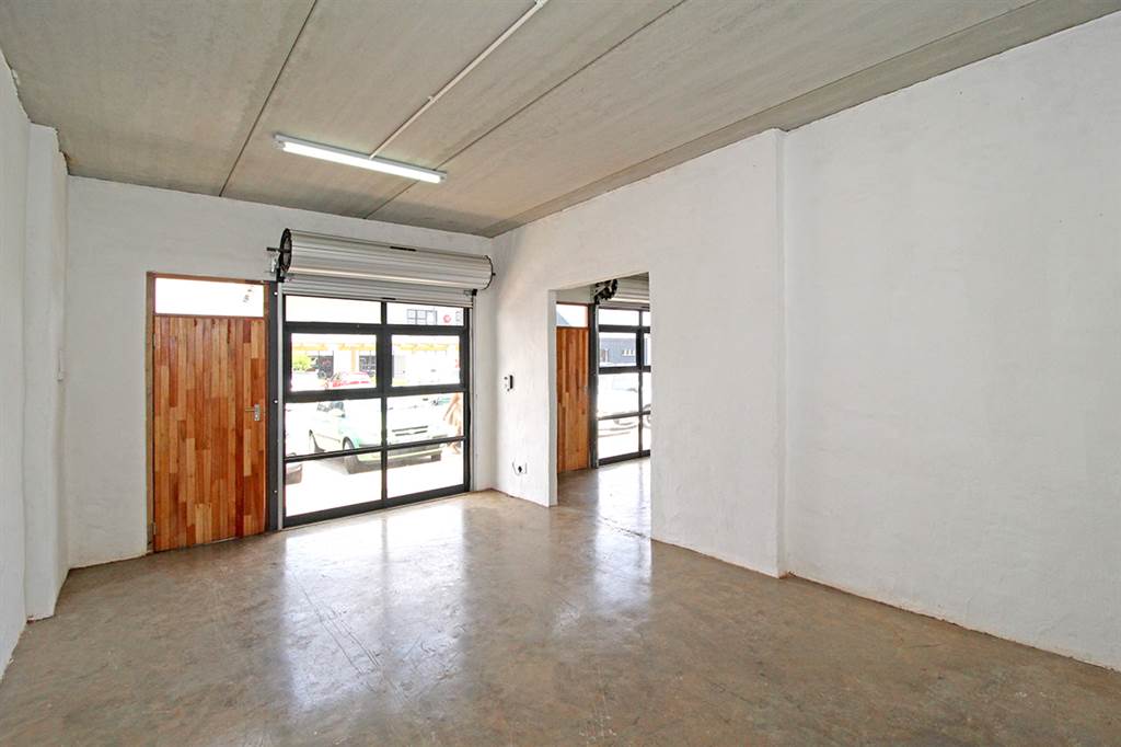 30  m² Commercial space in Andeon AH photo number 26