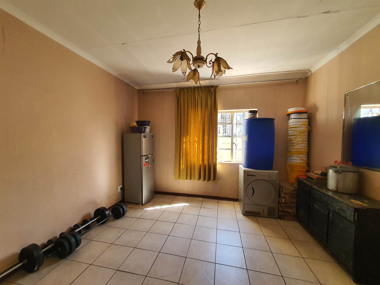 3 Bed House in Bezuidenhout Valley photo number 5