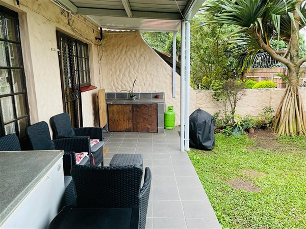 4 Bed Apartment in Tongaat Central