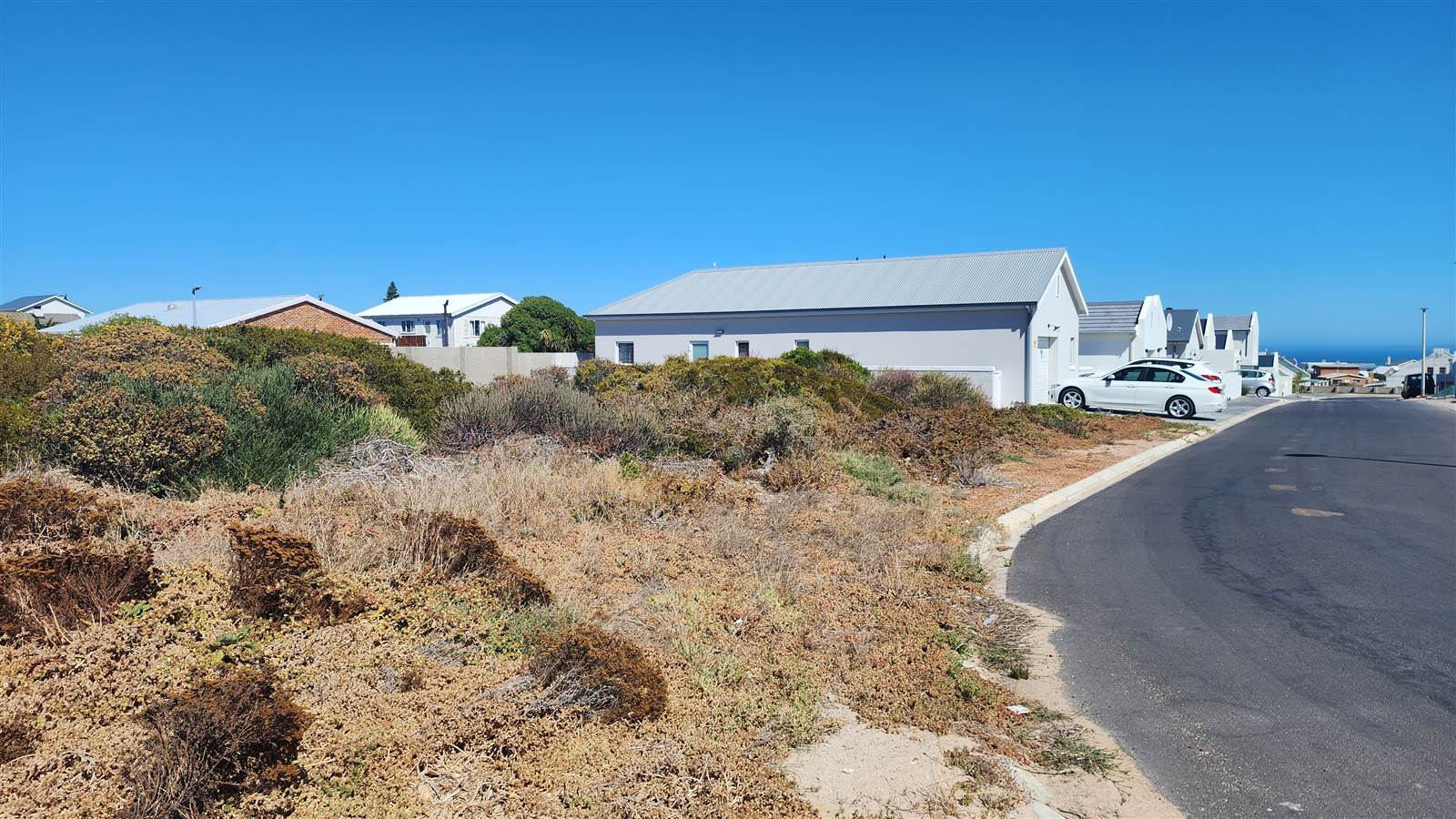 300 m² Land available in Yzerfontein photo number 1