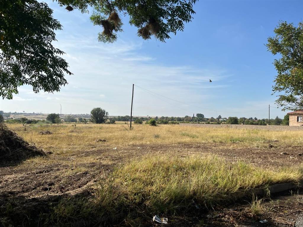 1324 m² Land available in Vredefort photo number 2